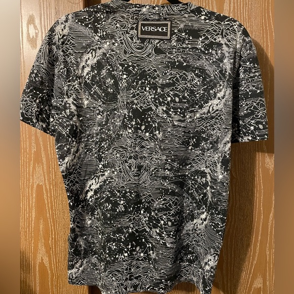 🌌Very Rare Versace Constellation Medusa Head Star print tshirt🌌 - Picture 2 of 16